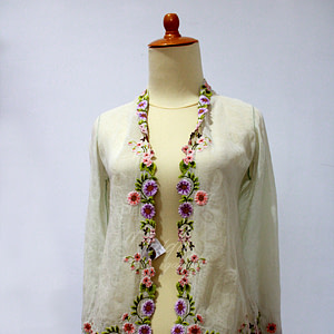 Kebaya Antik Mint Flowers - Embroidery