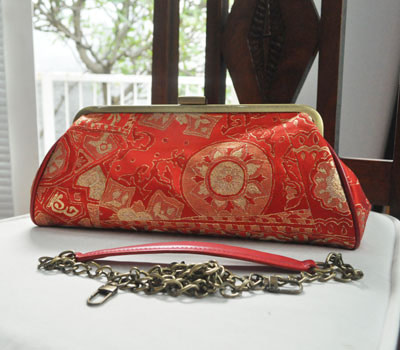 Trending-Collection-Clutch-Ornament-1